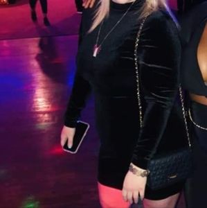 Black Velvet H&M bodycon dress